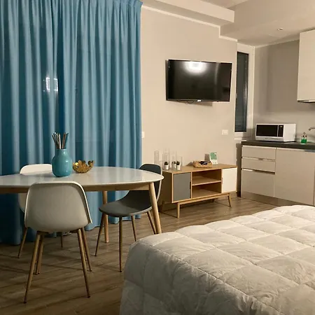 Lovingstresa In The Heart Of The Town アパート *