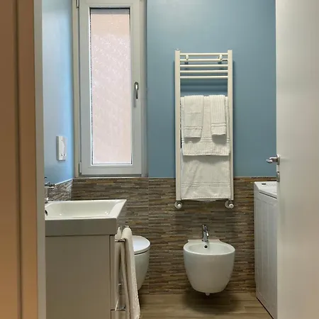 Lovingstresa In The Heart Of The Town ストレーザ