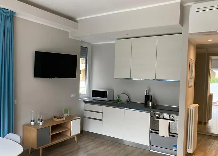 Apartment Lovingstresa In The Heart Of The Town Stresa