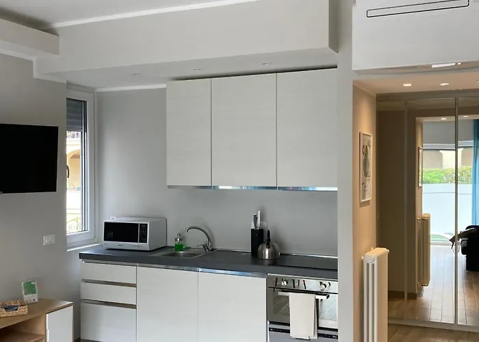 Lovingstresa In The Heart Of The Town Apartment Stresa
